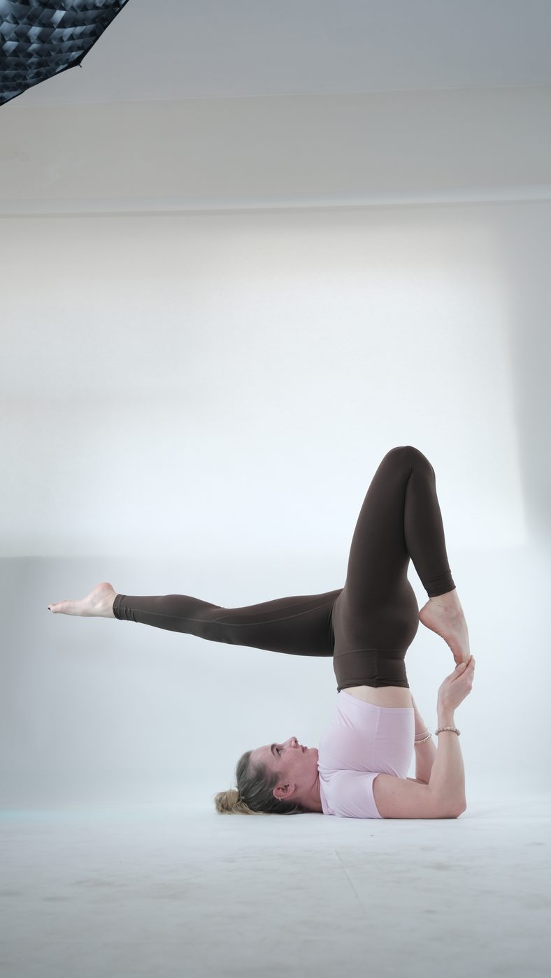 Lena Rothe in a seated yoga practice